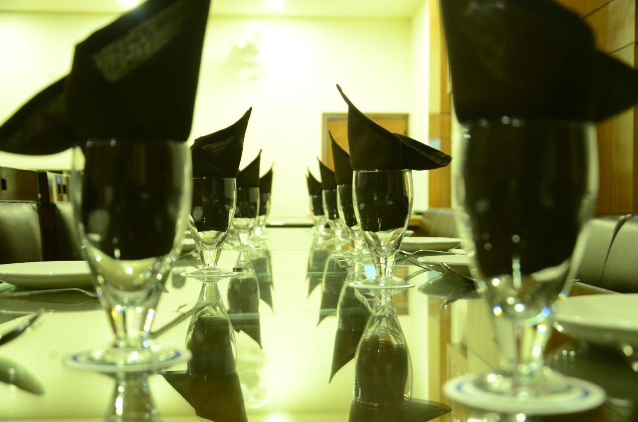 Hotel Grand Sharan カトラ エクステリア 写真